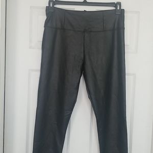 Faux leather Tummy tuck leggings